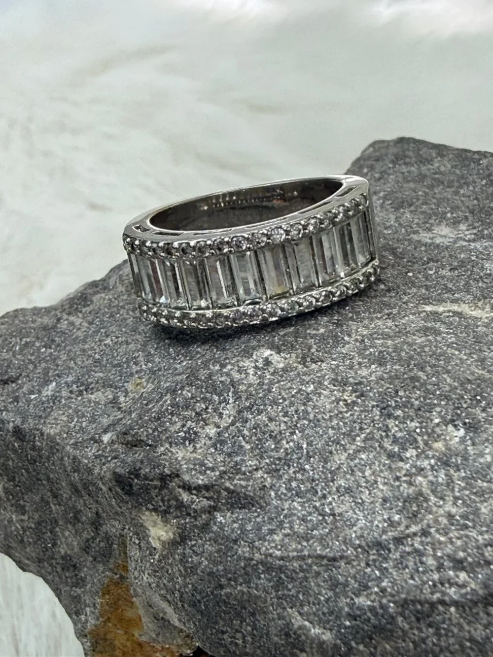 Silver Tone Fashion Ring with Glass Baguettes Size 7.25